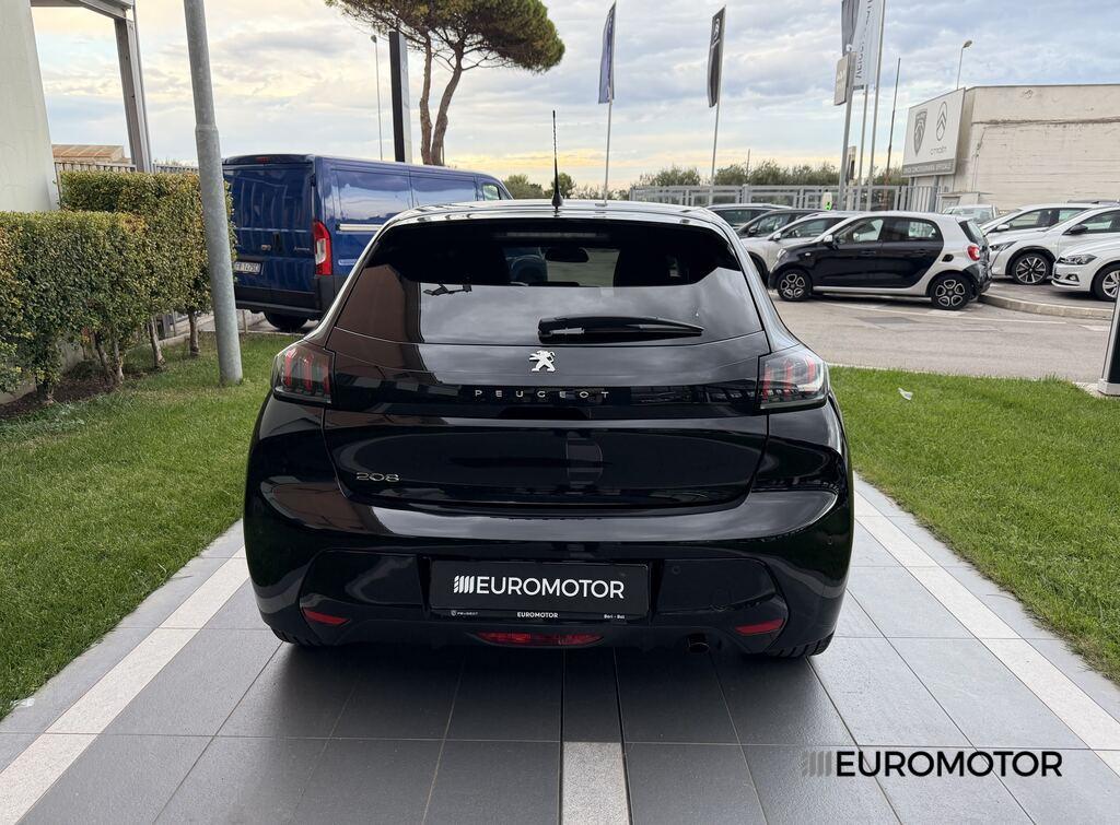 Peugeot 208 5 Porte 1.2 PureTech Allure Navi Pack