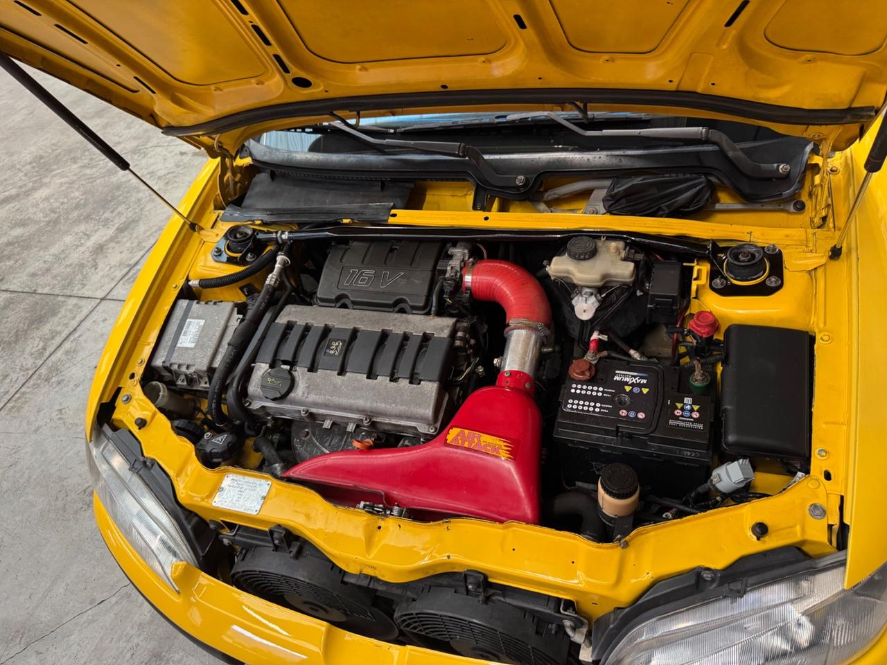 Peugeot 106 1.6i 16V cat 3 porte Rallye