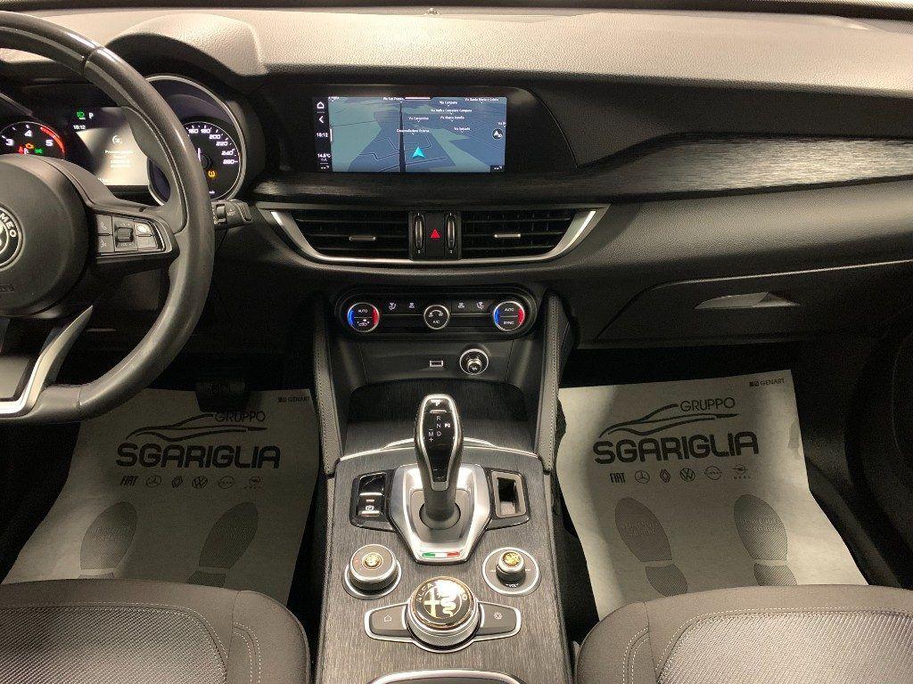 Alfa Romeo Stelvio 2.2 Diesel AT8 Sport-Tech Automatico