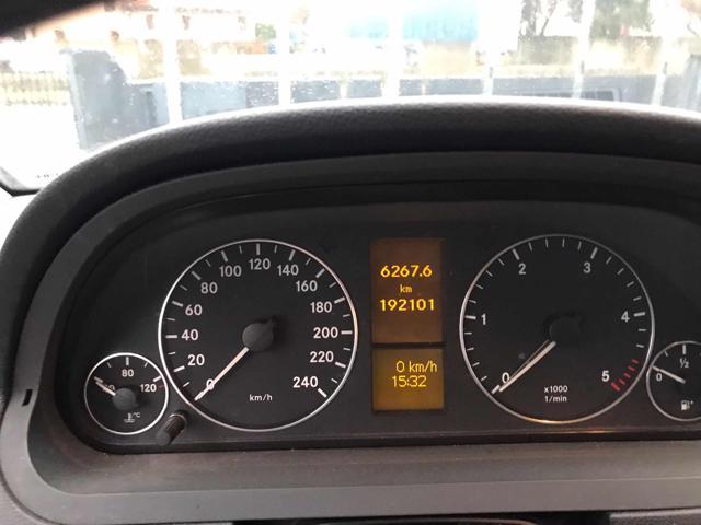 MERCEDES-BENZ A 180 CDI Avantgarde senza nessun lavoro da fare