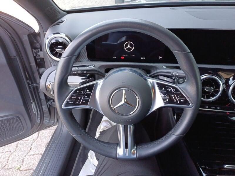 Mercedes-Benz Classe A A 180 d Automatic Progressive Advanced