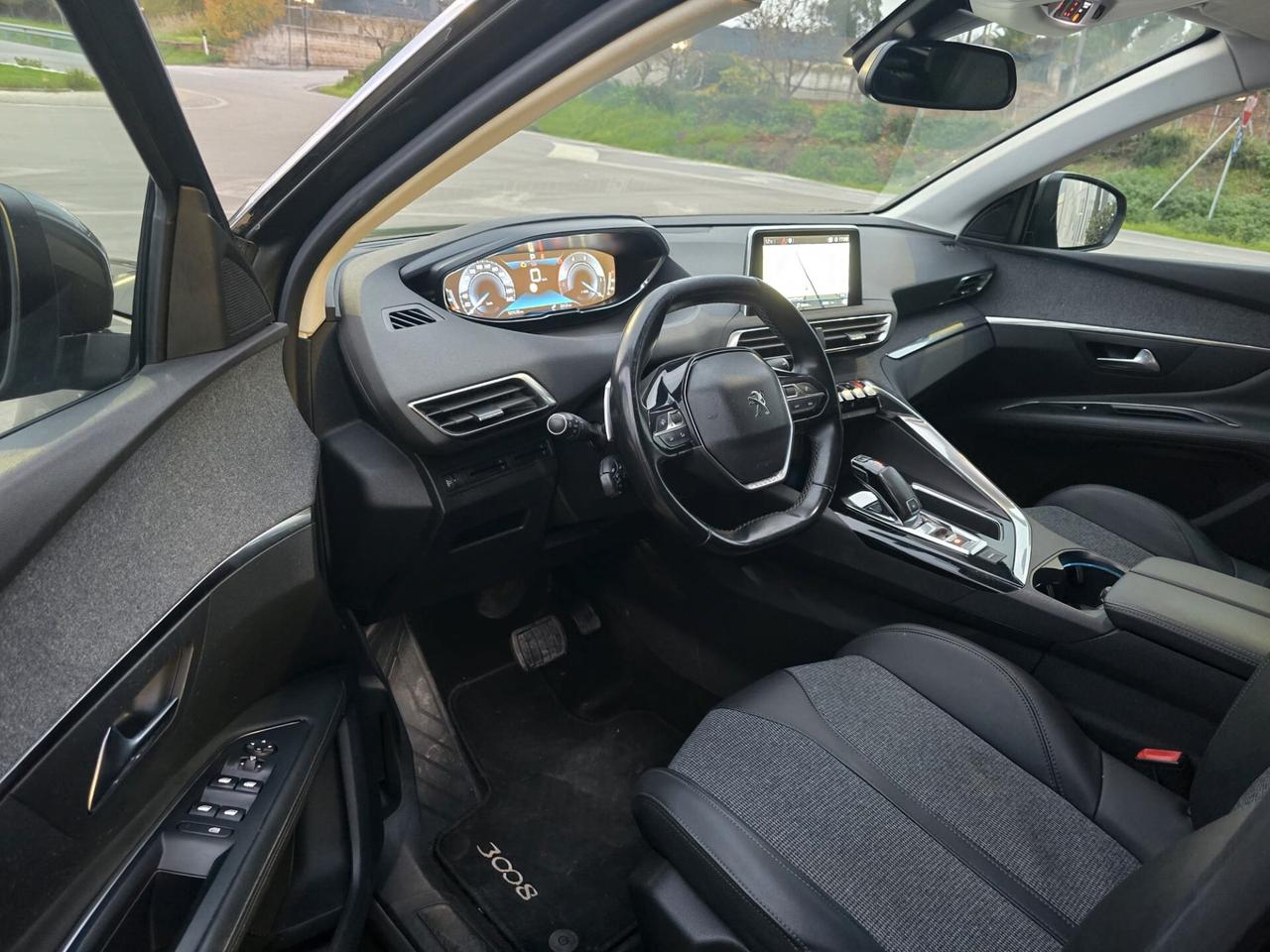 Peugeot 3008 BlueHDi 130 S&S Allure