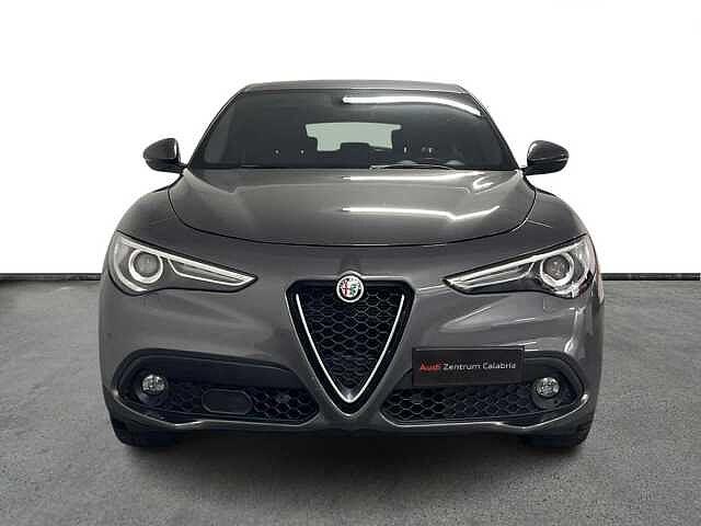 Alfa Romeo Stelvio 2.2 Turbodiesel 160 CV AT8 RWD Super Business