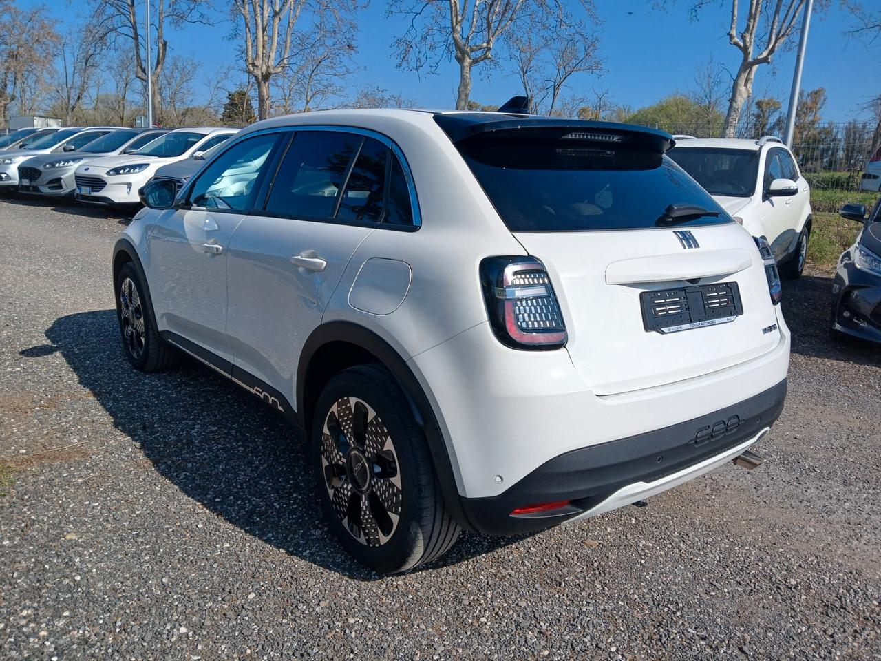 Fiat 600 Hybrid 110 CV DCT MHEV La Prima
