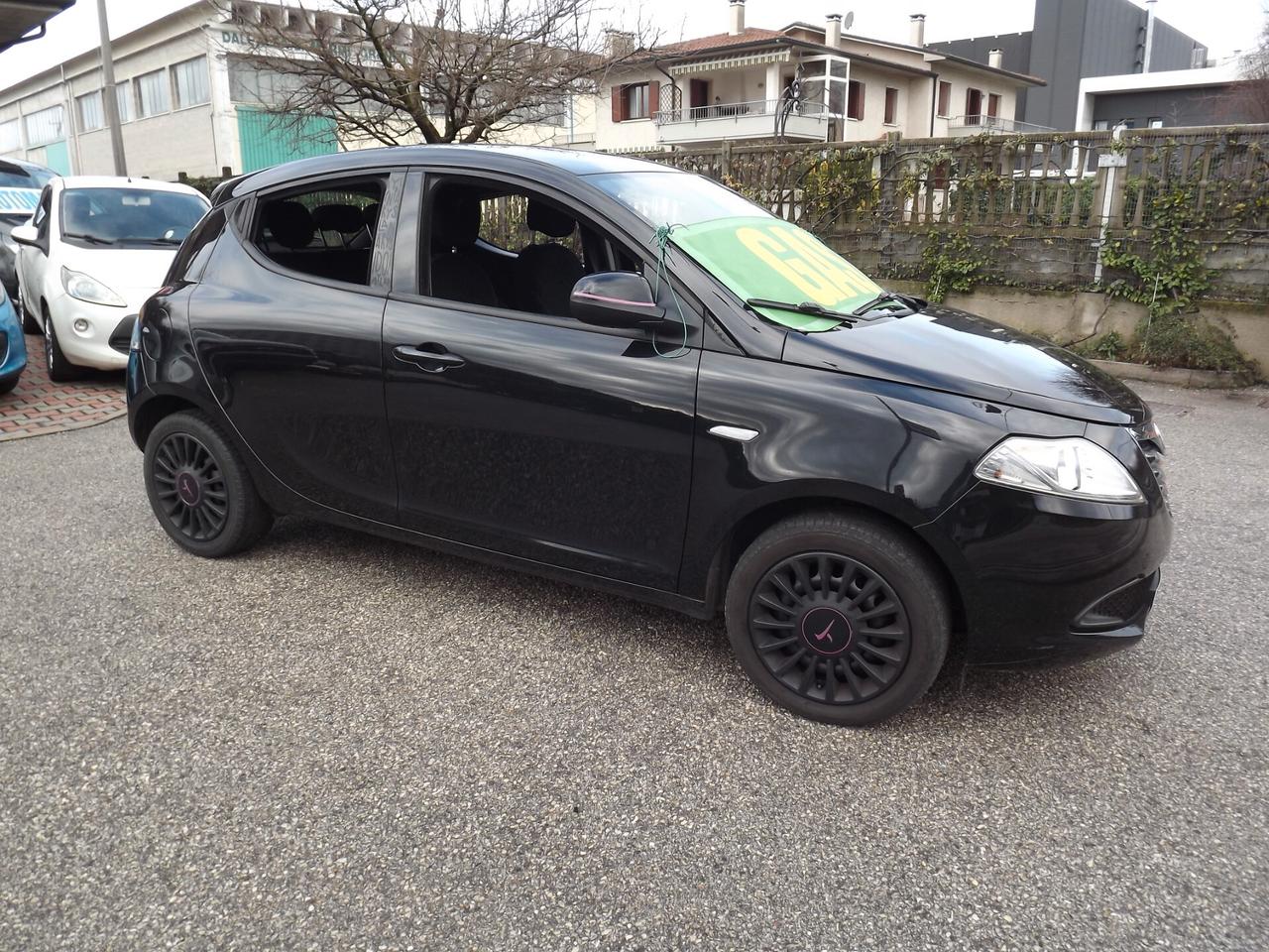 Lancia Ypsilon 1.2 69 CV 5 porte GPL Ecochic Elefantino