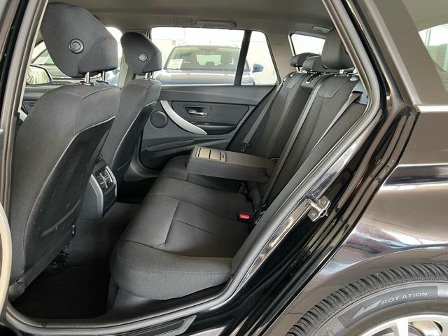 BMW 318 d Touring Business aut.