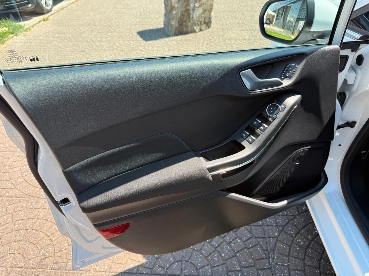 Ford Fiesta 1.1 75 CV GPL 5 porte Titanium