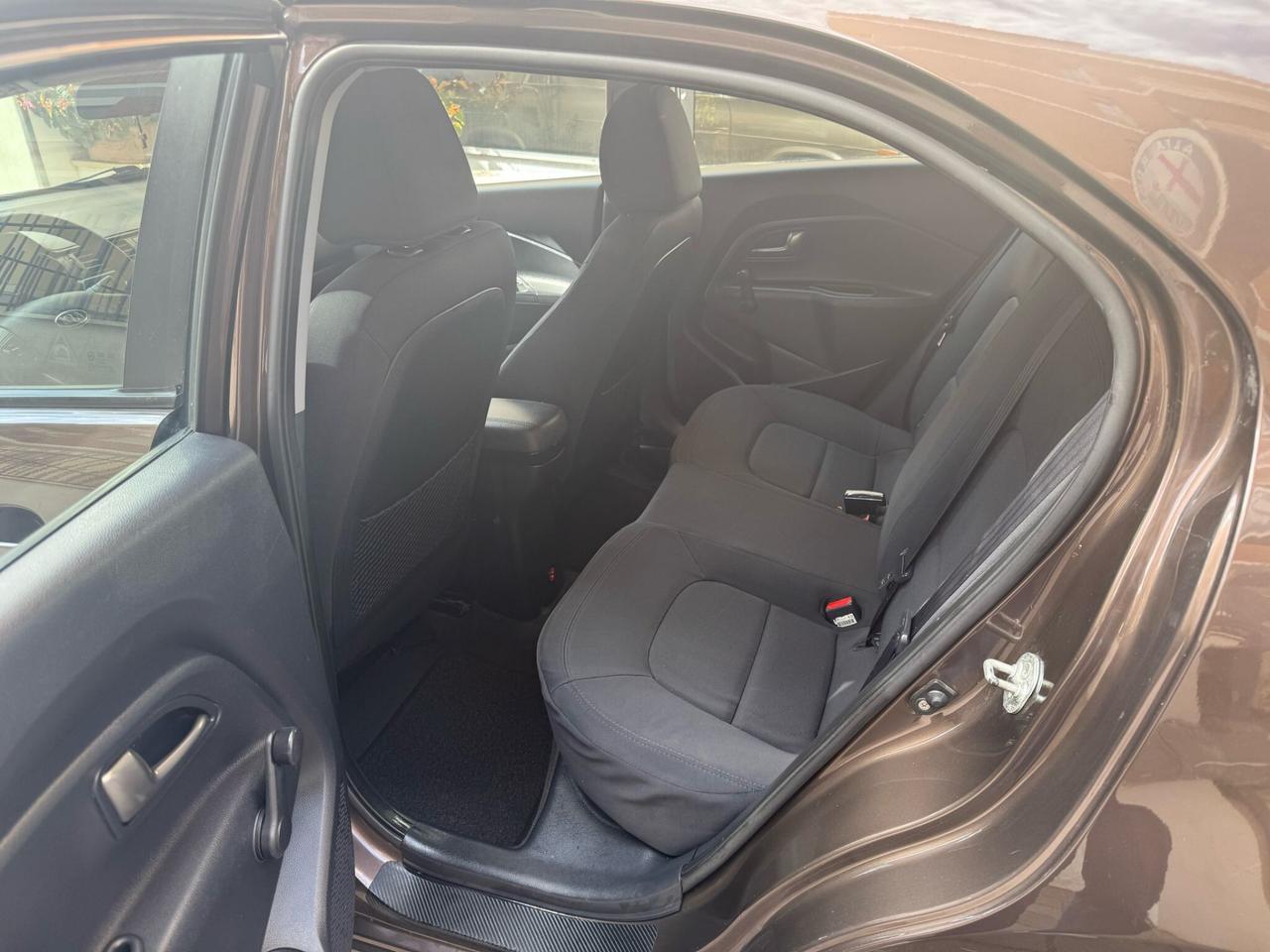 KIA Rio 1.2 CVVT 5P EX UNICO PROPRIETARIO