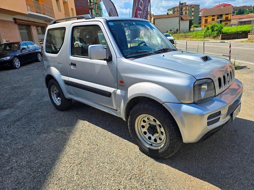 Suzuki Jimny 1.5 DDiS cat 4WD JLX