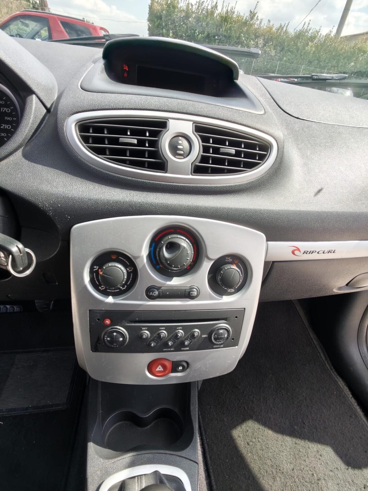 Renault Clio GPL valido 2029 garantita 12 mesi