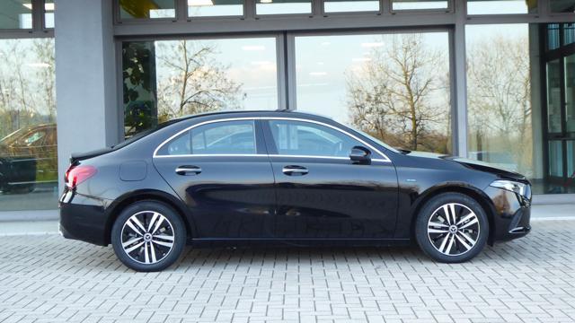 MERCEDES-BENZ A 250 Sedan e hybrid EQ Sport