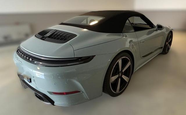PORSCHE 911 Carrera Cabriolet