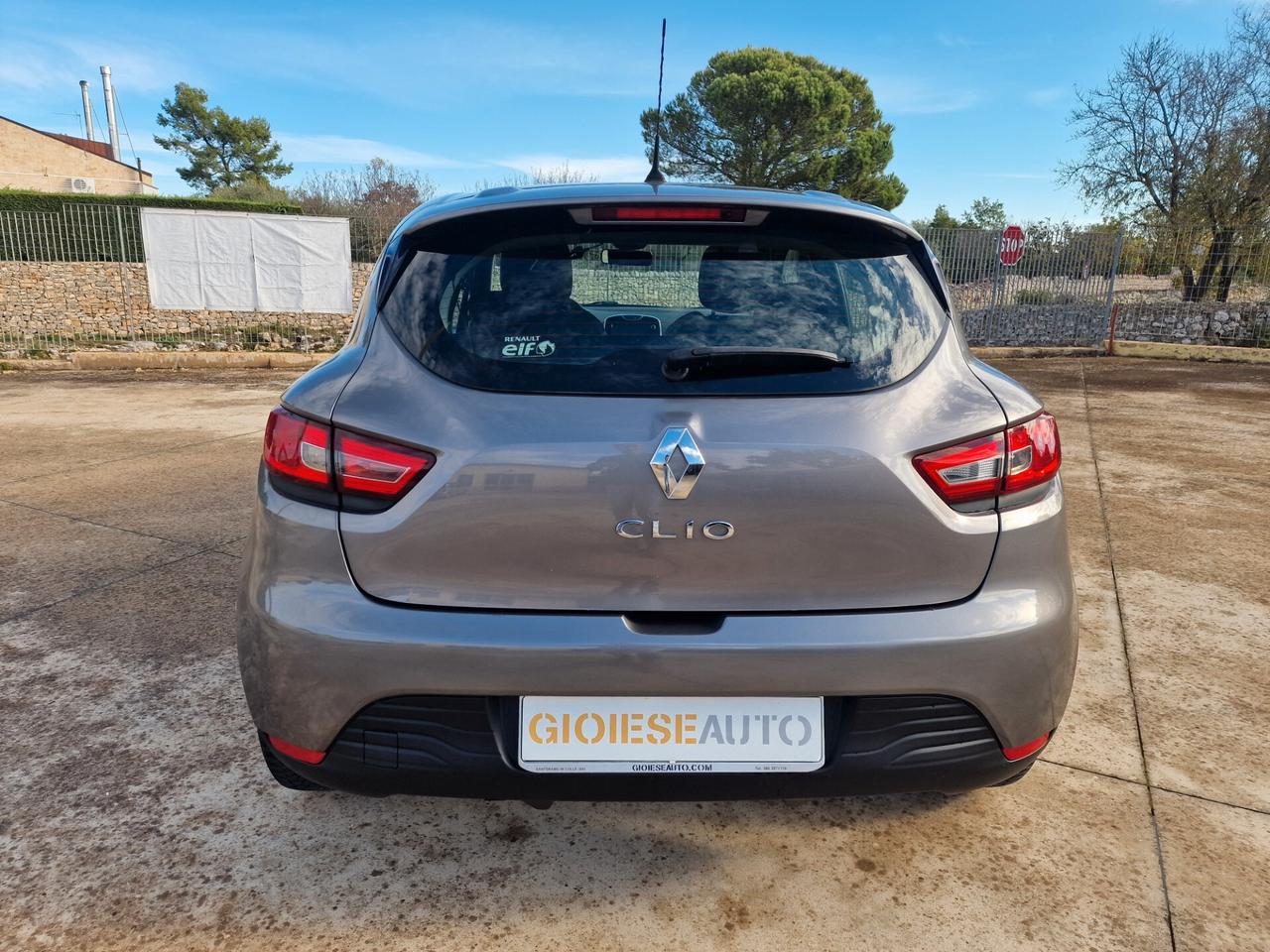 Renault Clio 1.2 75CV 5 porte