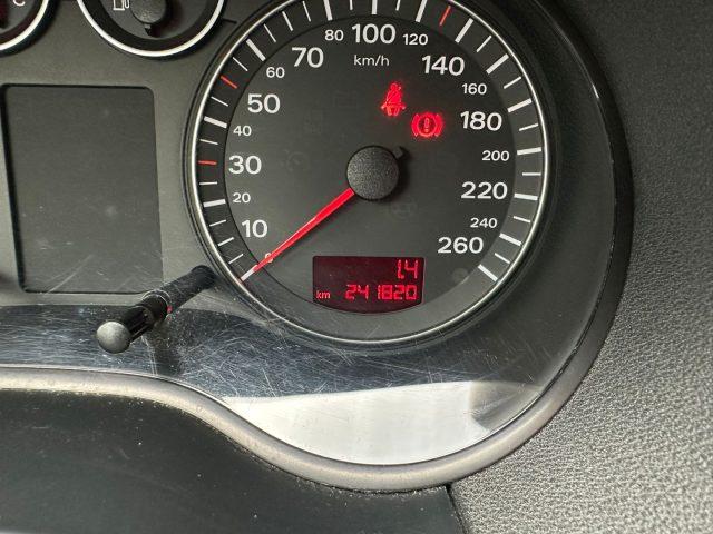 AUDI A3 SPB 1.6 16V FSI Attraction