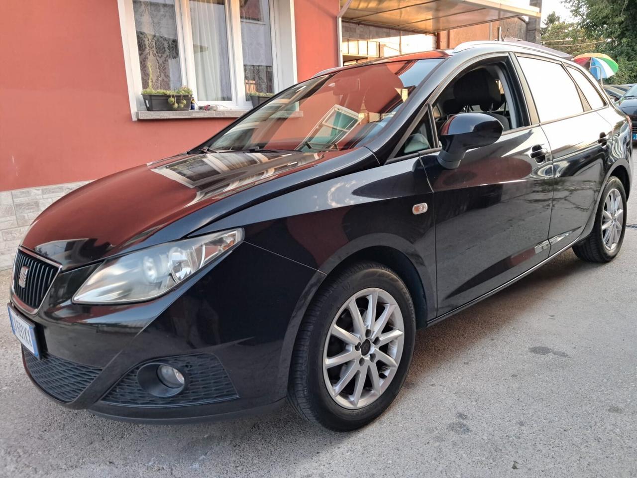 Seat Ibiza 1.4 5 porte Style gpl valido neopatentati