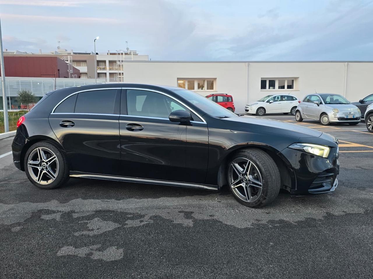 Mercedes-benz A 220 amg premium