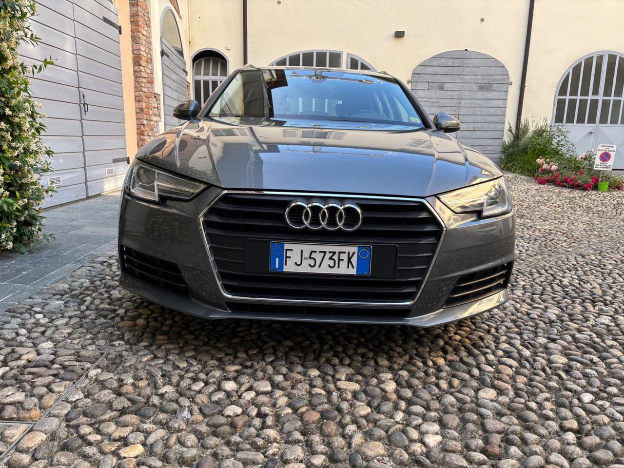Audi A4 Avant 2.0 TDI 150 CV Business Sport