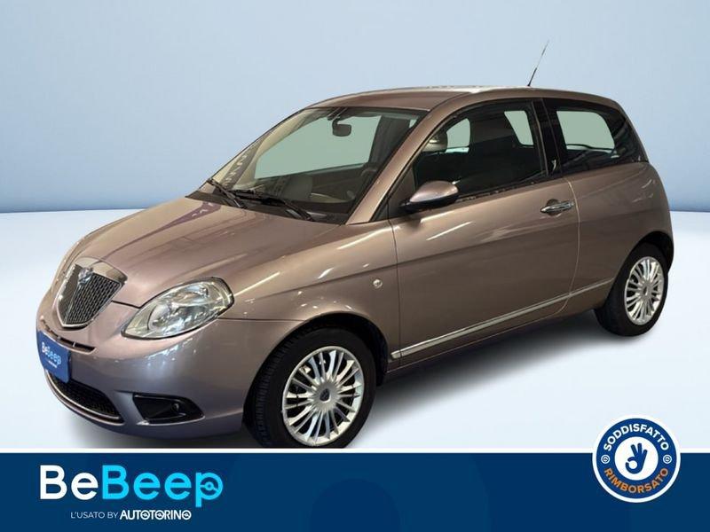 Lancia Ypsilon 1.2 8V PLATINO