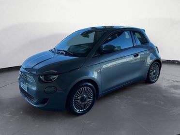 FIAT 500e 500 Nuova 500 Hatchback My23 La Nuova 500 - 320 Berlina