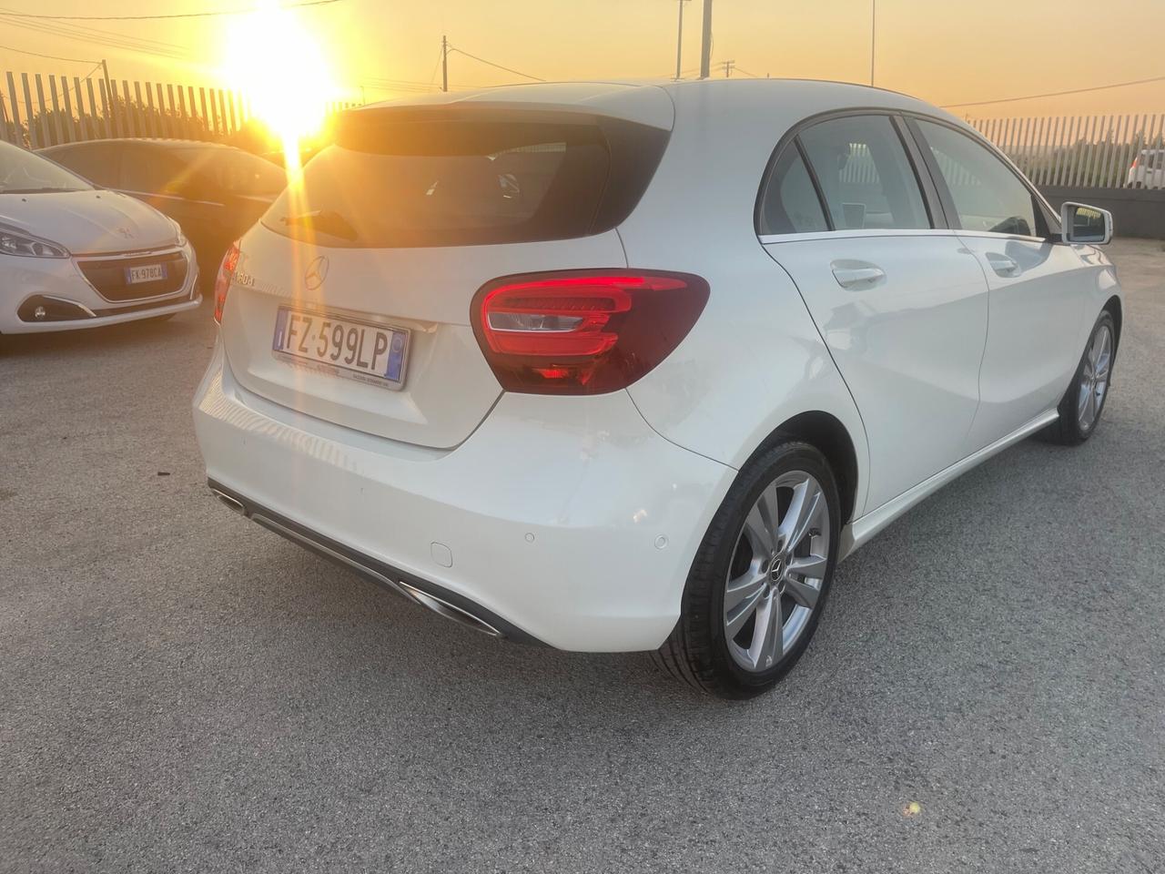 MERCEDES A 180 CDI 110CV SPORT EDITION FULL MY17
