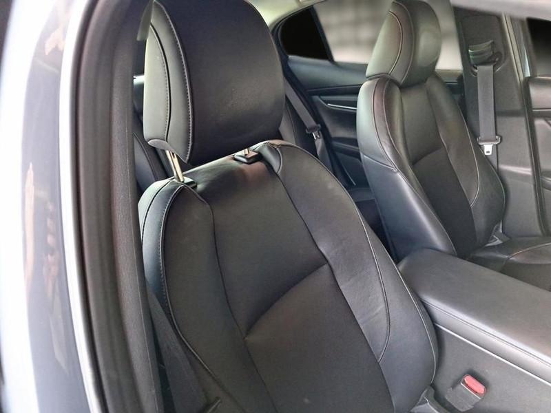 MAZDA 3 2.0L SKYACTIV-X 186 CV M HYBRID EXCLUSIVE 4 PORTE BERLINA
