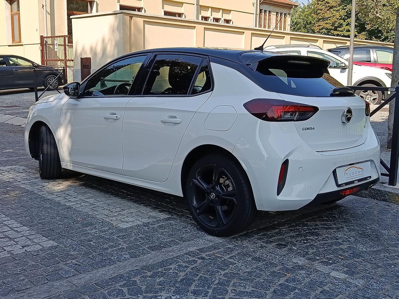 Opel Corsa 1.2 GS Line Direct Injection Turb #6980