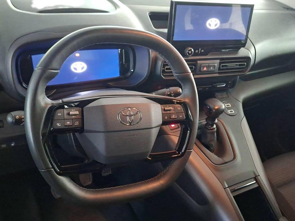 Toyota Proace City Verso Promiscuo Proace City Verso 1.5d 130cv S&S Mt6 L1 D Executive