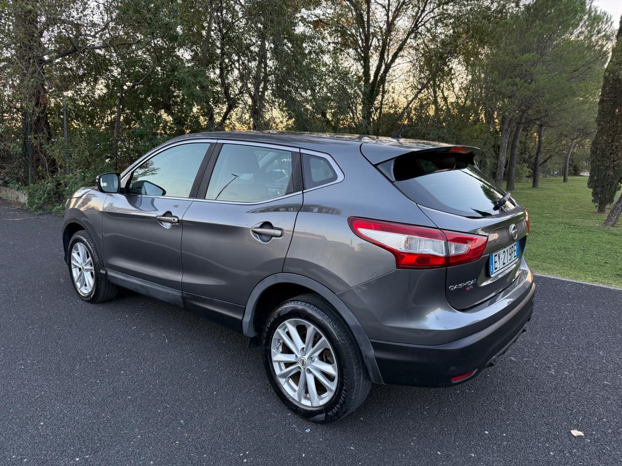 Nissan Qashqai 1.5 dCi Visia