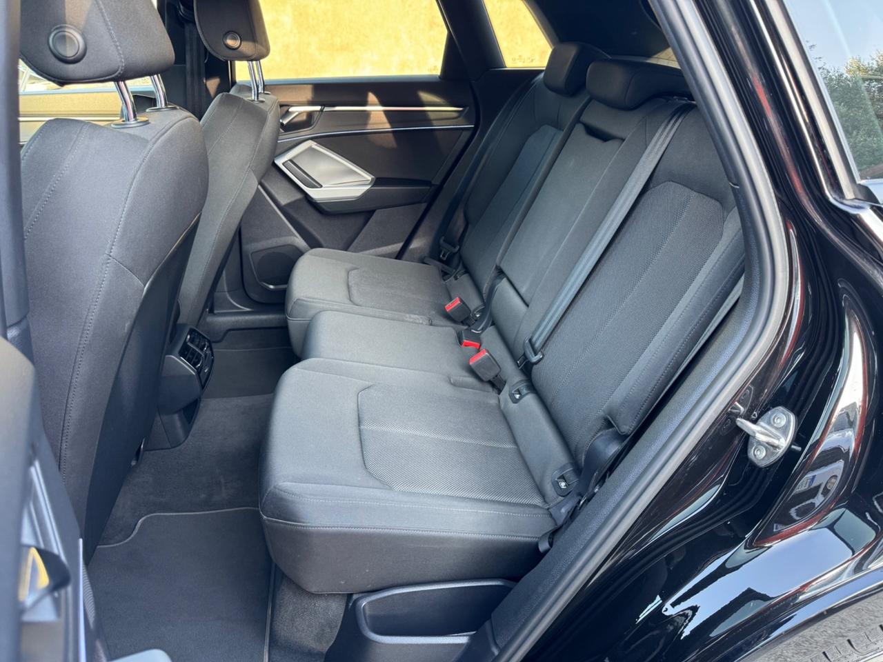 Audi Q3 35 2.0TDI 150cv S tronic S line Tetto 2020