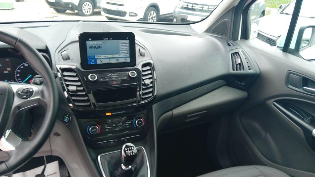 Ford Tourneo Connect 1.5 tdci 120cv titanium E6.2