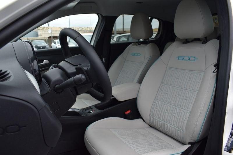 FIAT 600 600 Hybrid 110 CV DCT MHEV La Prima