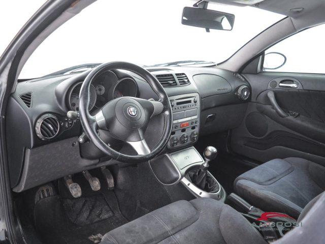 ALFA ROMEO GT 1.9 MJT 16V Impression - PER OPERATORI DEL SETTORE