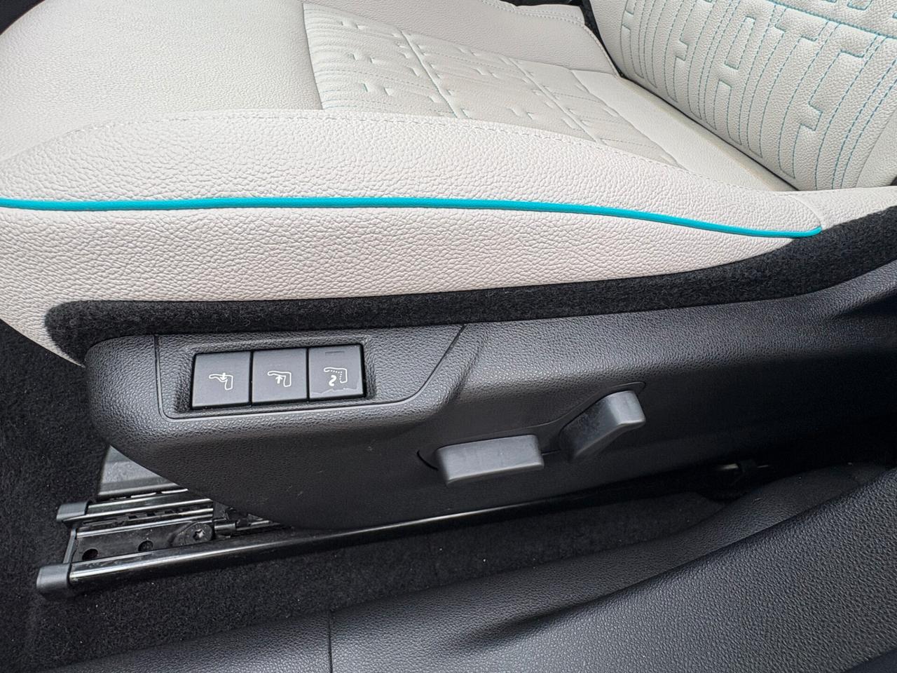 Fiat 600 Hybrid 100 CV DCT MHEV La Prima Automatica KM CERTIFICATI