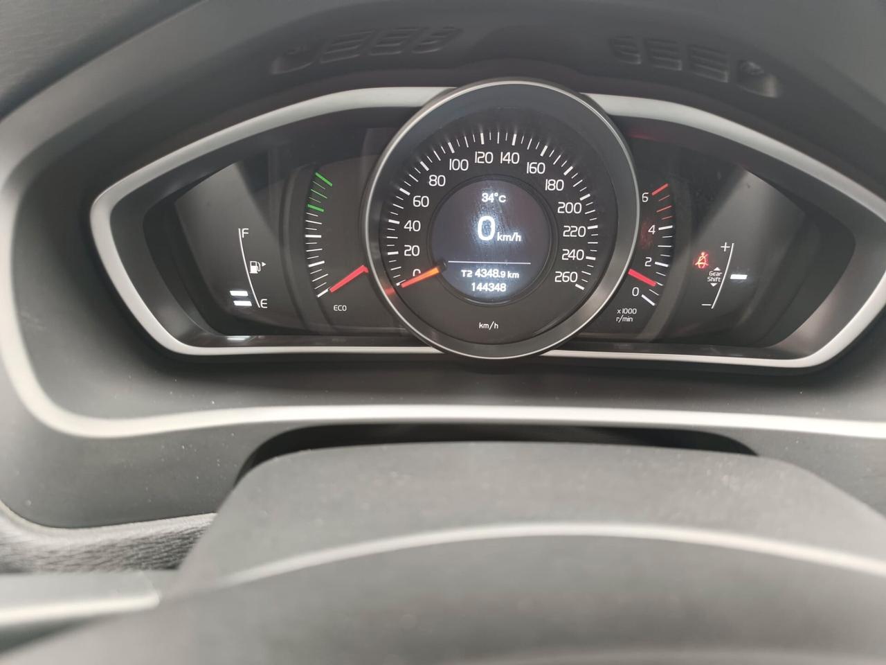Volvo V40 D2 1.6 Momentum