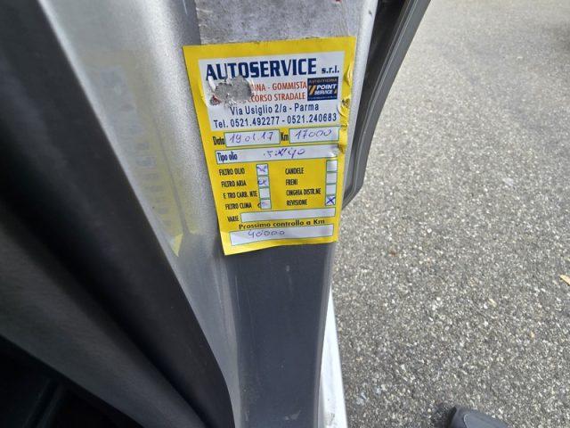 TOYOTA Yaris 1.0 5 porte NEOPATENTATI UNICO PROPRIETARIO