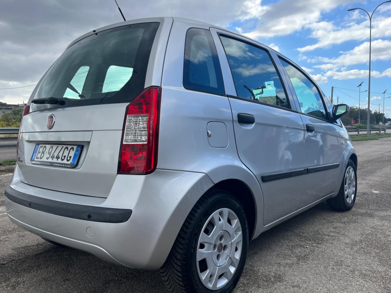 Fiat Idea 1.4 BlackEnergy GPL 2010