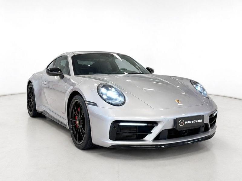 Porsche 911 Carrera GTS