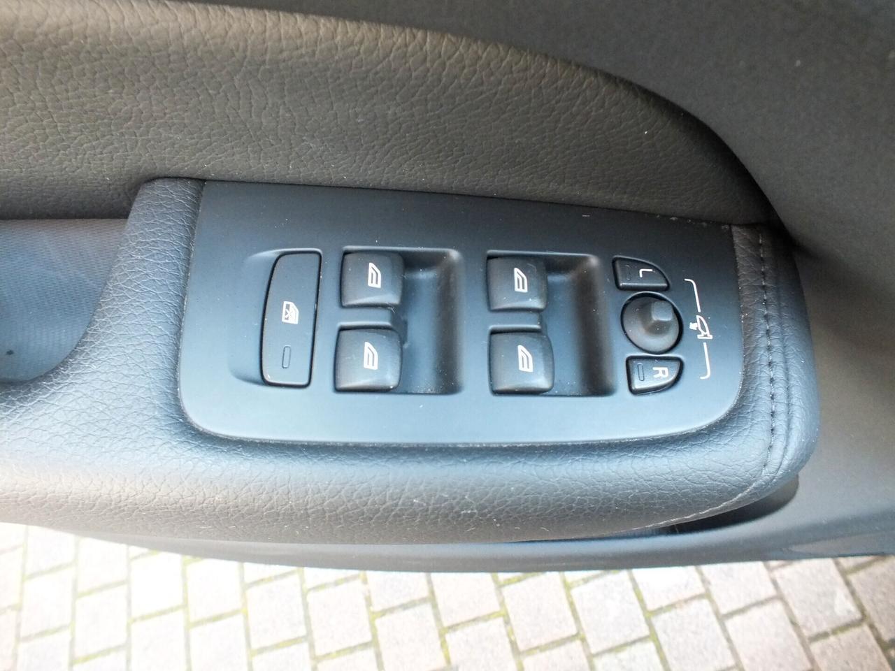 VOLVO XC 60 190 CV 4X4 AUTOM.INSCRIPTION