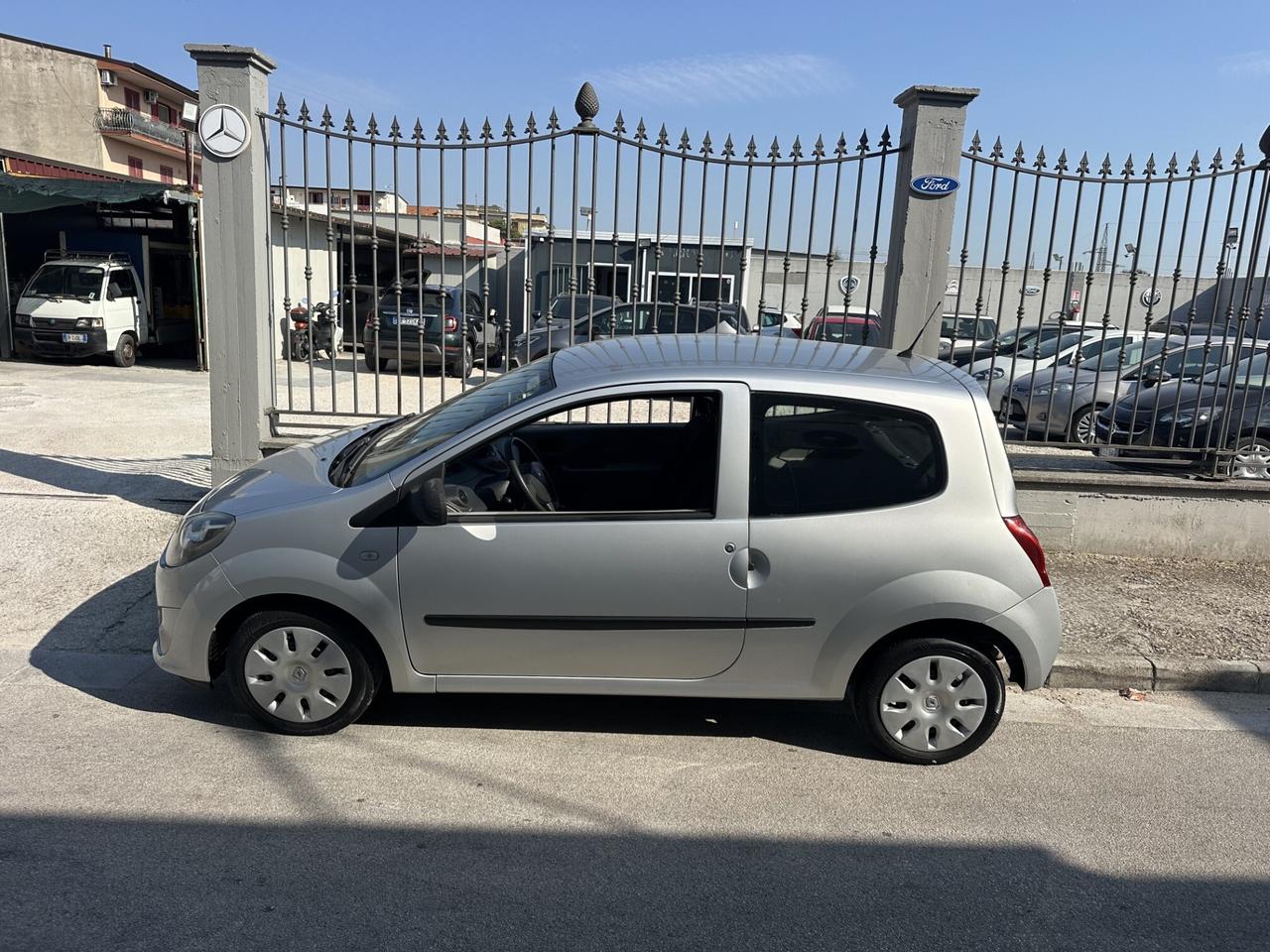 Renault Twingo 1.2 Benzina 60 Cv 2010 x neopatenta