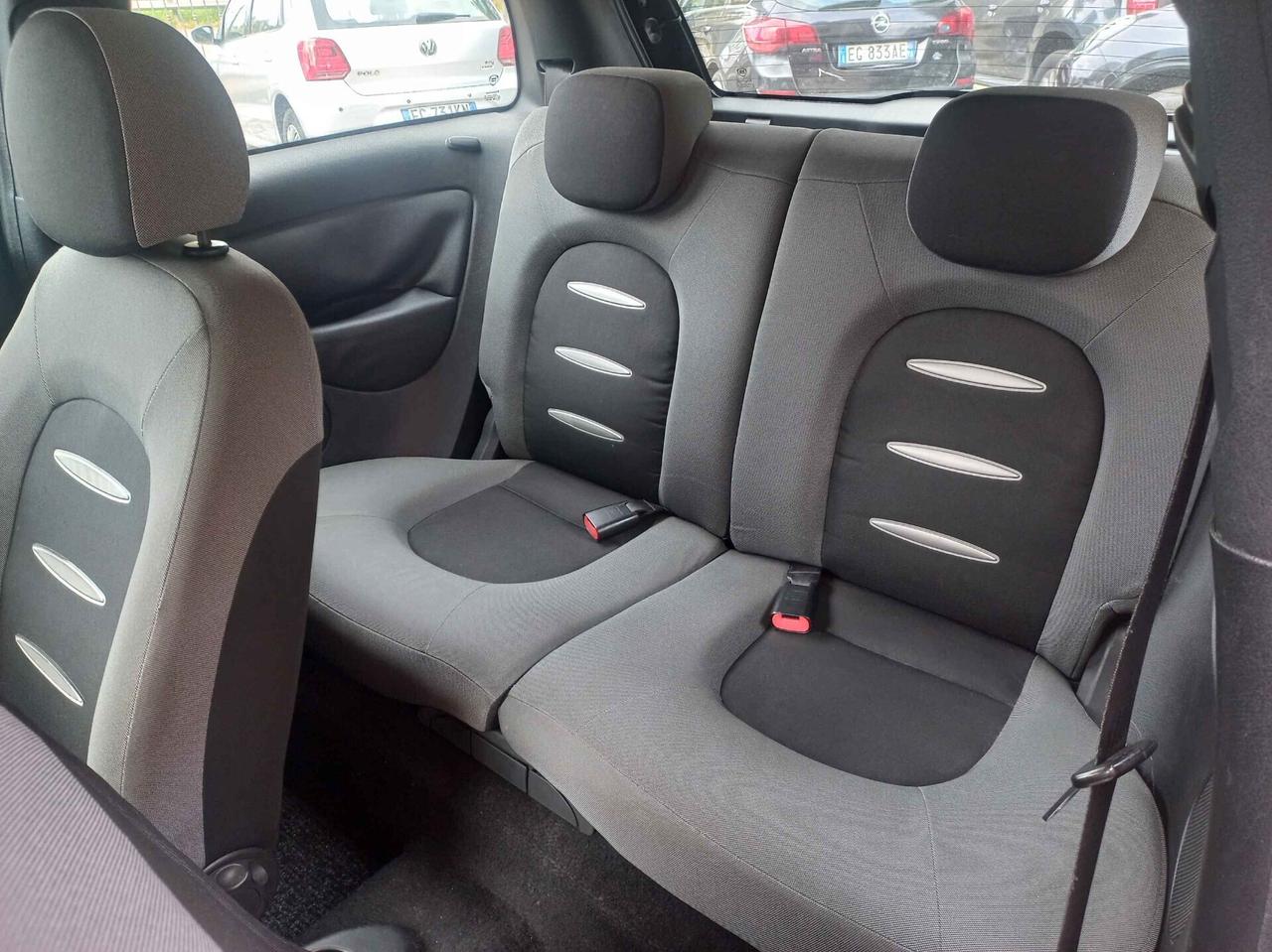 Lancia Ypsilon 1.2 Oro