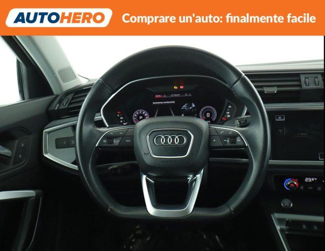 AUDI Q3 40 TFSI quattro S tronic S line edition
