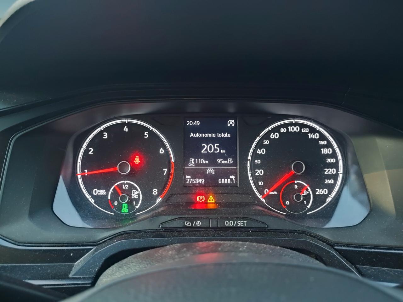 VOLKSWAGEN POLO DEL 2021 TGI A METANO DI CASA