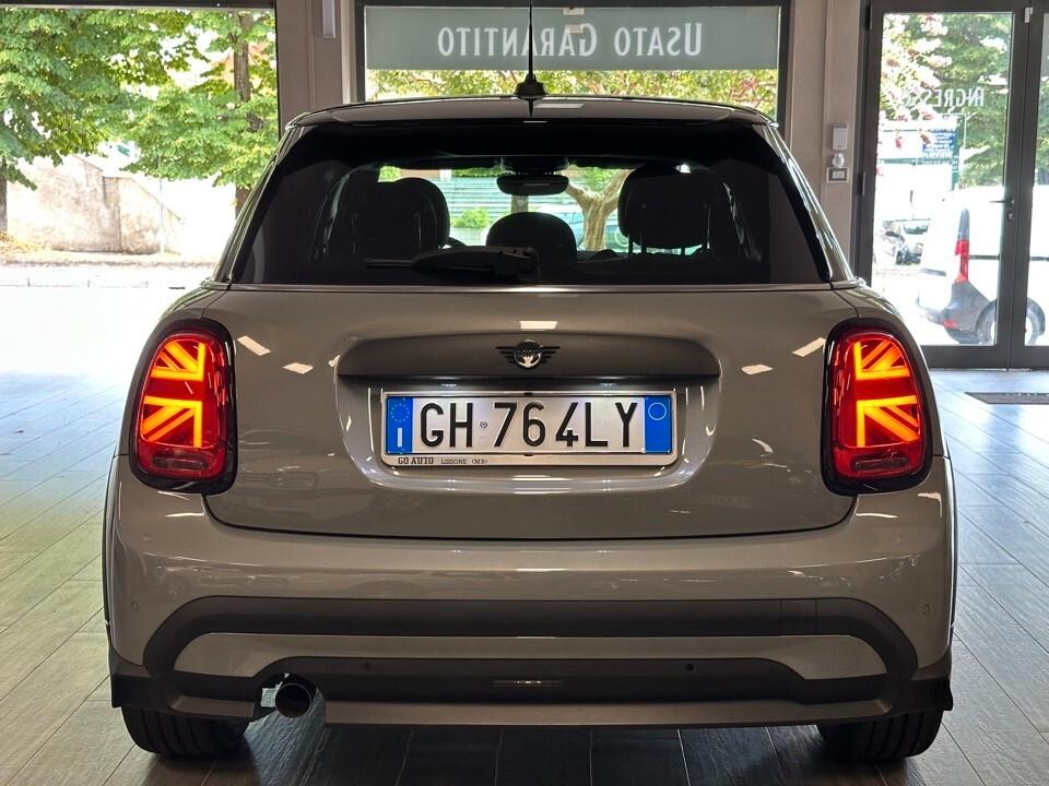 Mini 5p 1.5 Essential 75cv