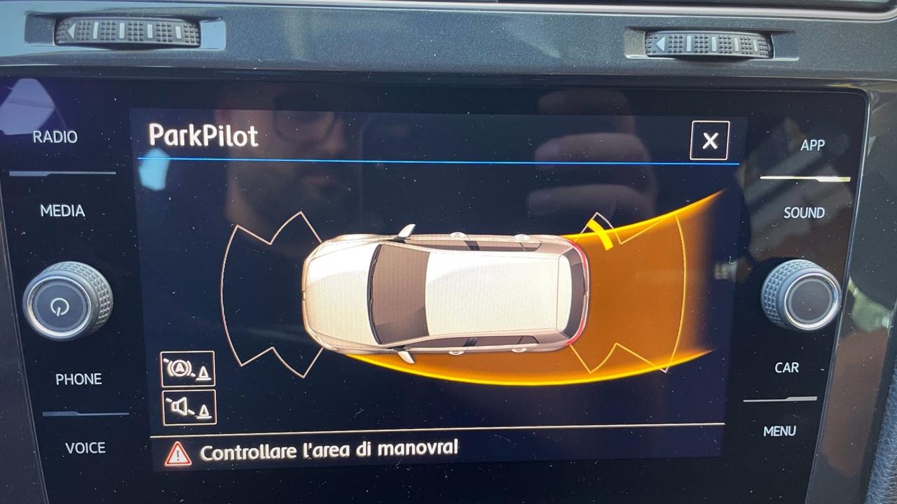 Volkswagen Golf 7.5 1.6 TDI Business - 2019