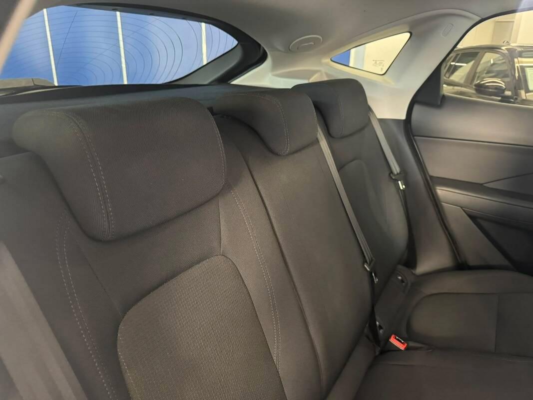 Jaguar E-Pace 2.0d i4 R-Dynamic awd 180cv auto my19