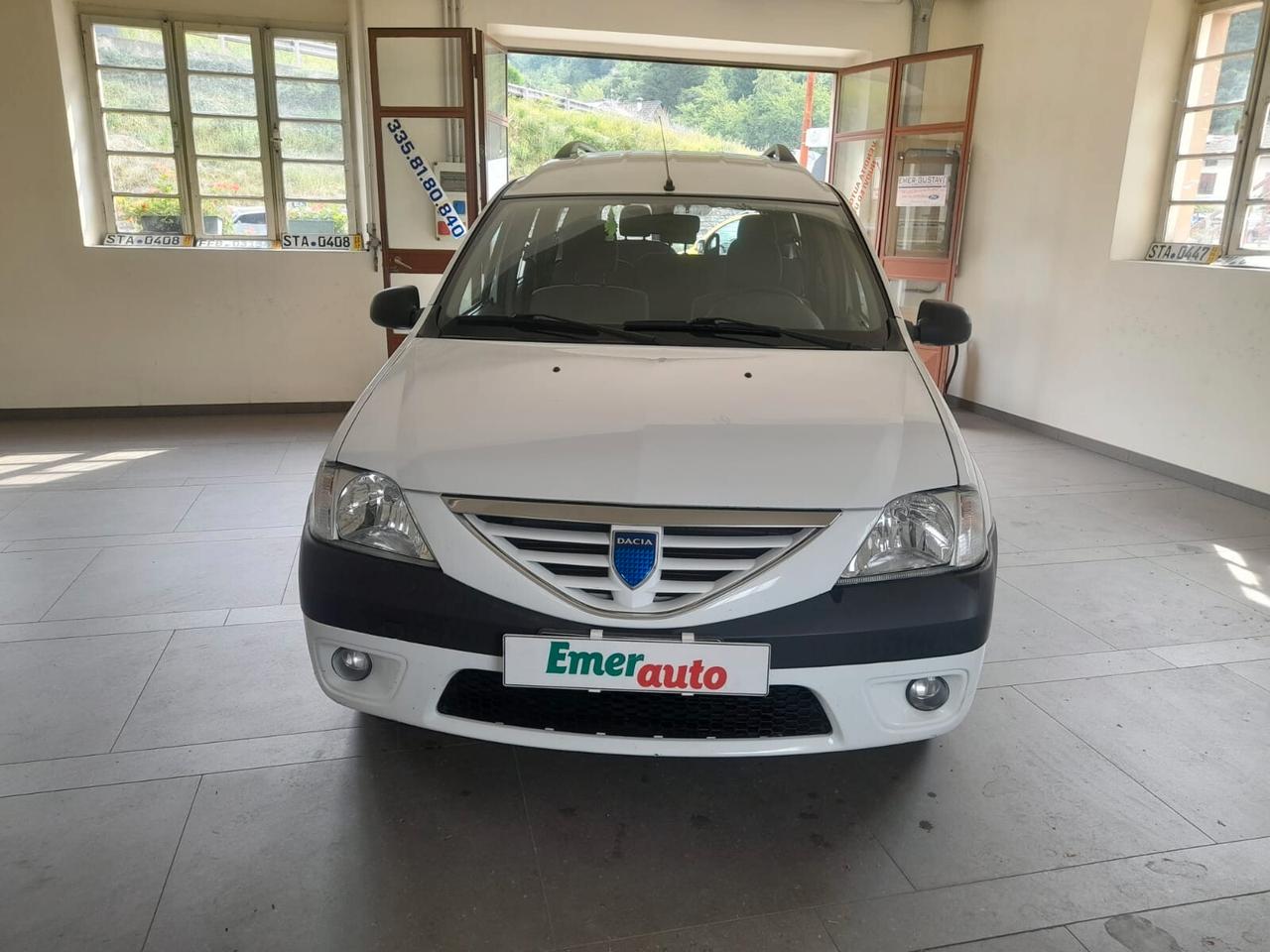Dacia Logan MCV 1.6 7 posti Lauréate