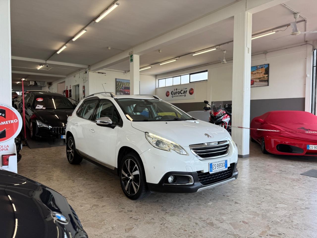 Peugeot 2008 1.6 e-HDi 115 CV Allure 11/2013 Euro 5B Neopatentati