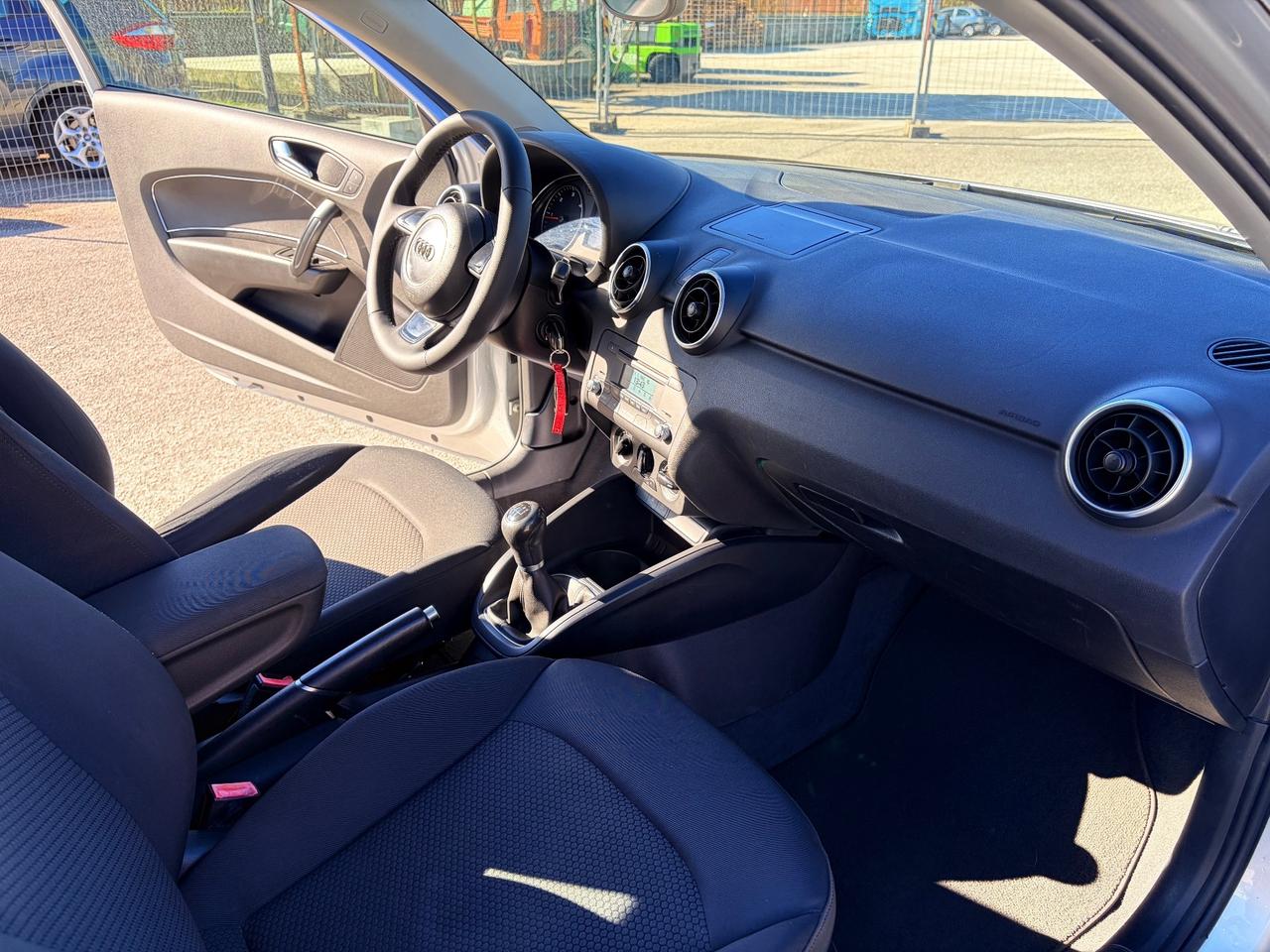 Audi A1 1.6 TDI 105 CV Attraction