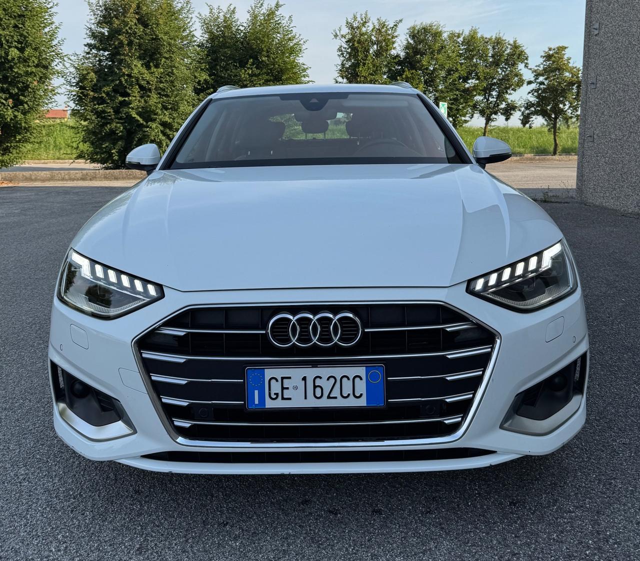 Audi A4 Avant 35 TDI/163 CV S tronic Business Advanced