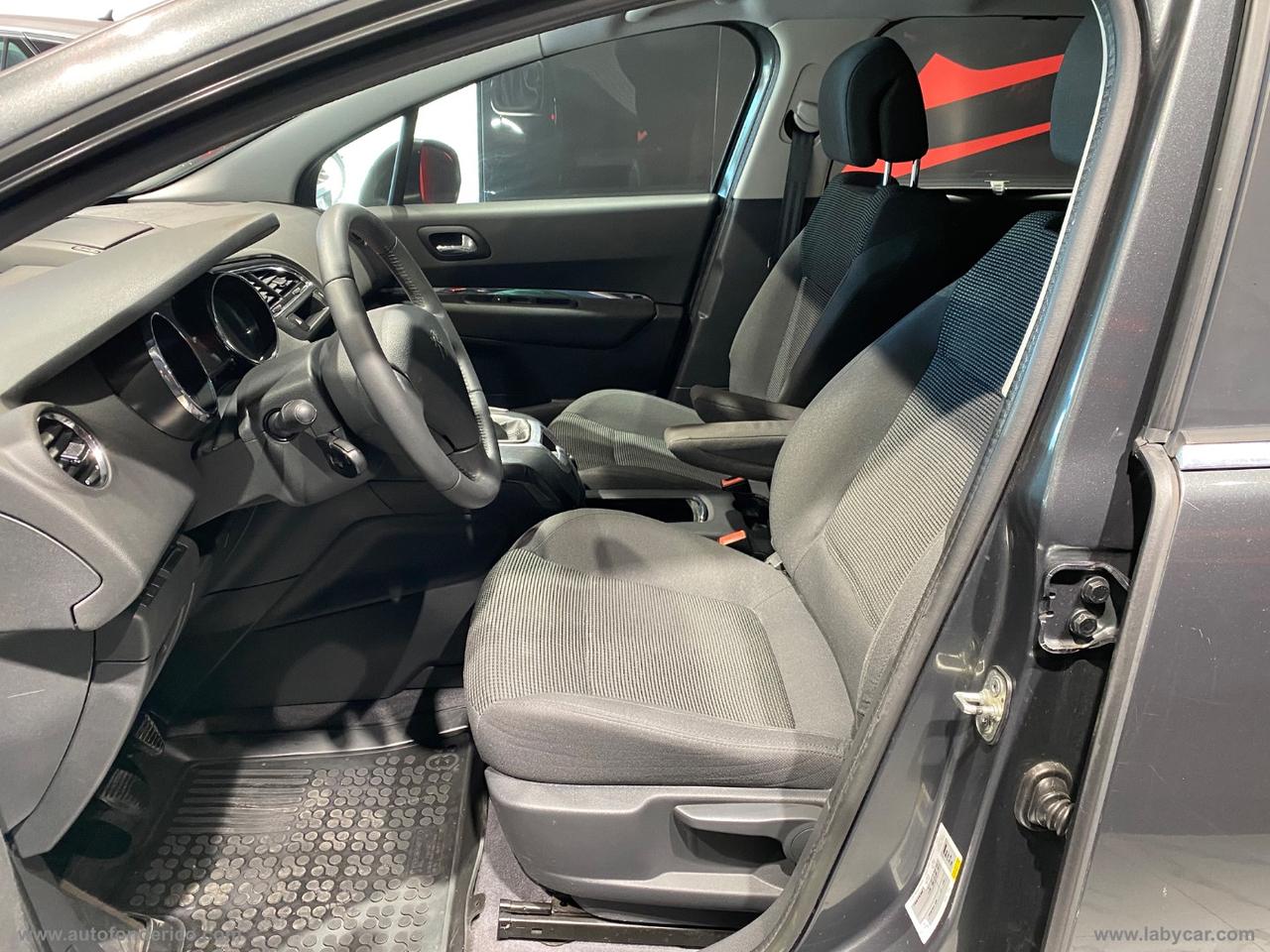 PEUGEOT 5008 1.6 HDi 115 CV Business